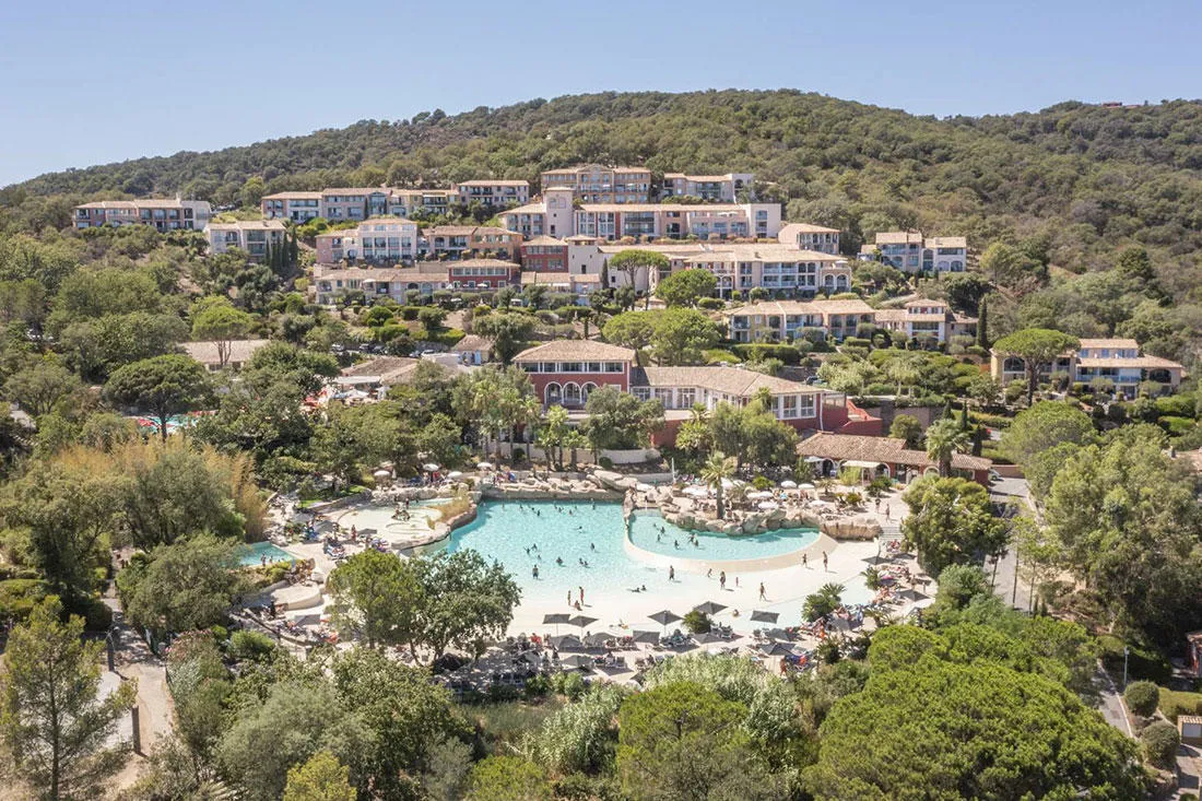 GRIMAUD, Provence (Var) yakınında 1 yatak odalı Daire