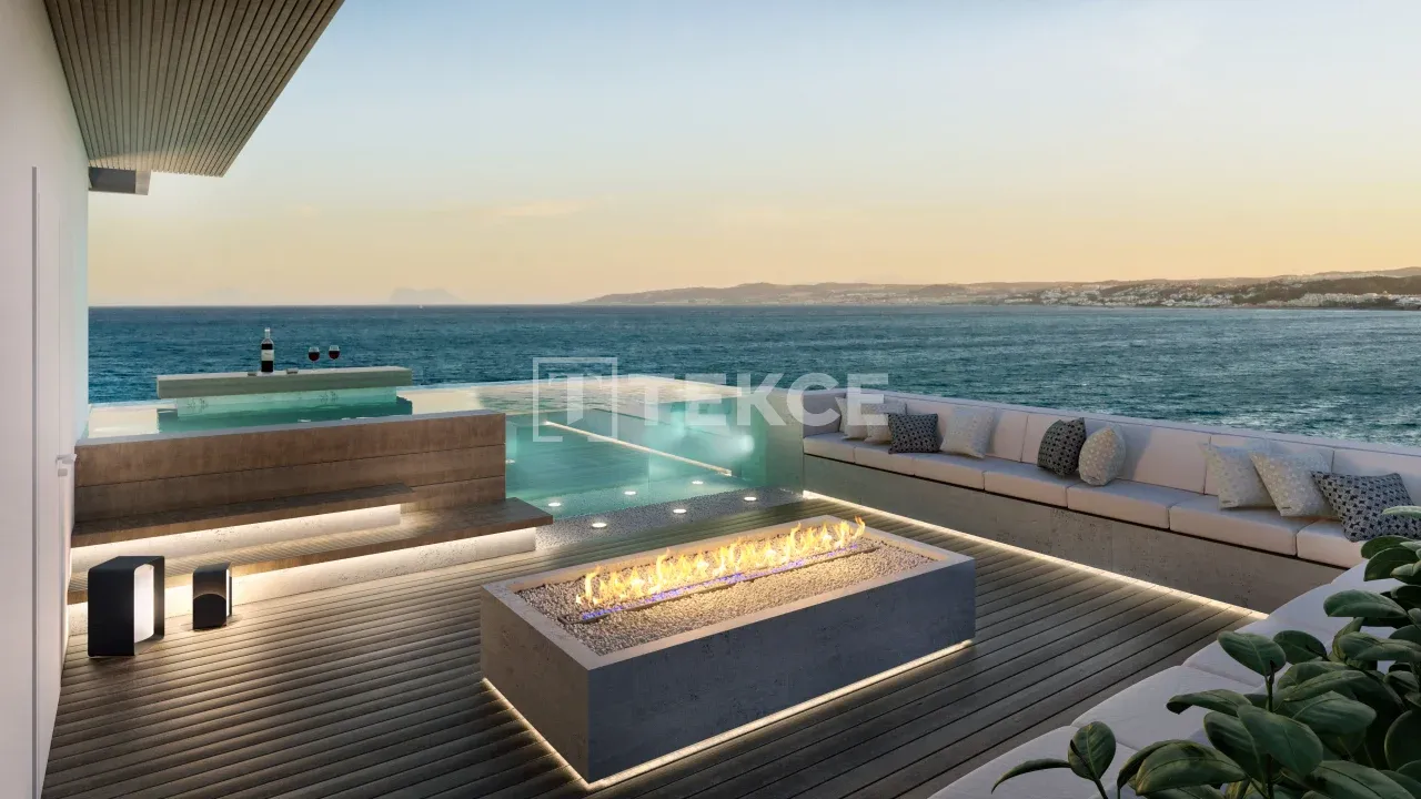 Propriedades de Luxo em Projeto Beachfront Prestigiado em Estepona