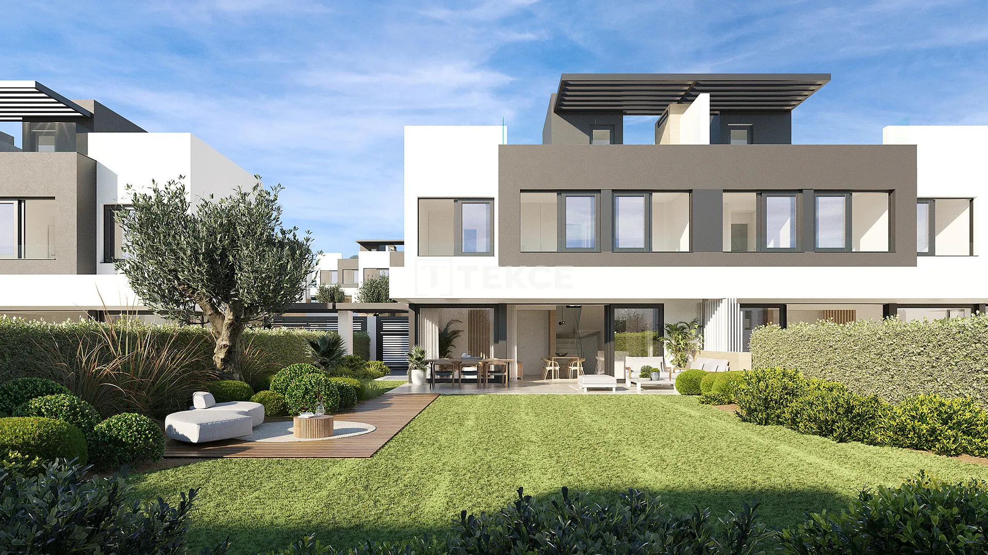 Inmueble de Obra Nueva con Vistas al Mar en Estepona