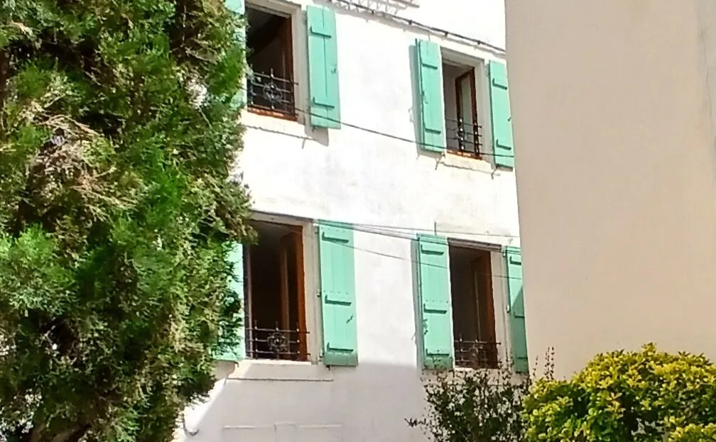 2-Schlafzimmer-Haus in Cessenon Sur Orb