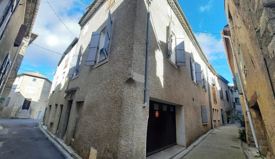 Casa de 2 Quartos em Saint Genies De Fontedit