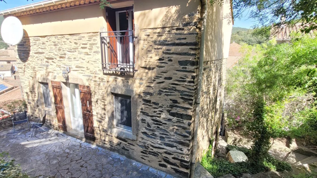 Maison 3 Chambres à Cessenon Sur Orb