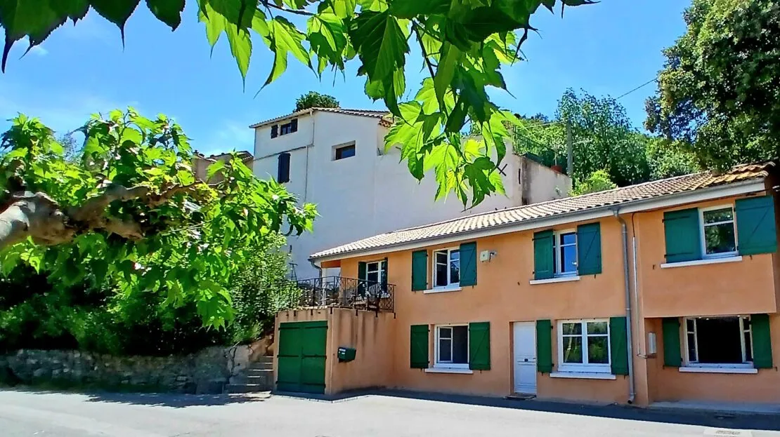 Casa de 4 Dormitorios en Roquebrun