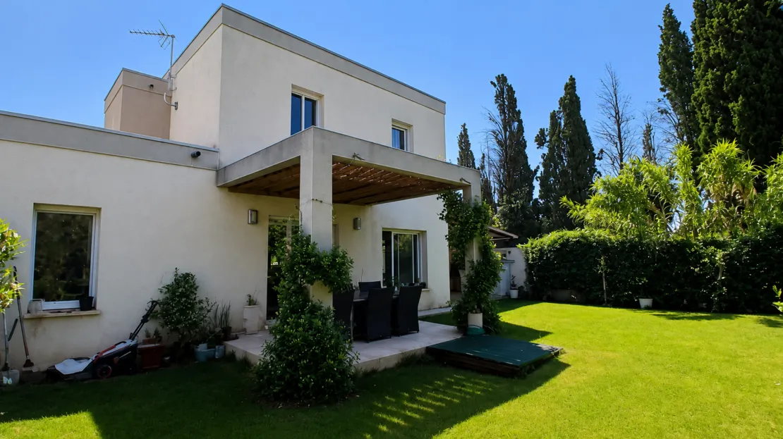 3-Schlafzimmer-Haus in Beziers