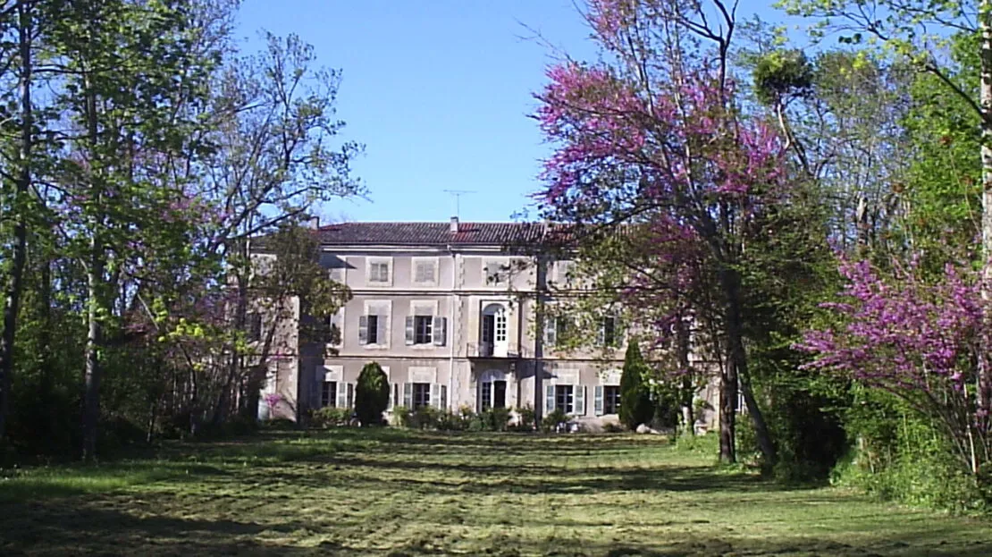 Casa de 13 Dormitorios en Carcasona