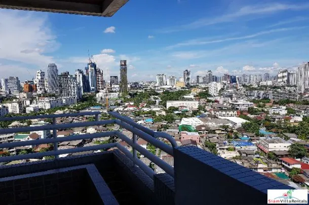 Ruamsuk Condominium - Vierzimmer-Eckwohnung in oberster Etage mit fantastischem Stadtblick in Sukhumvit 26