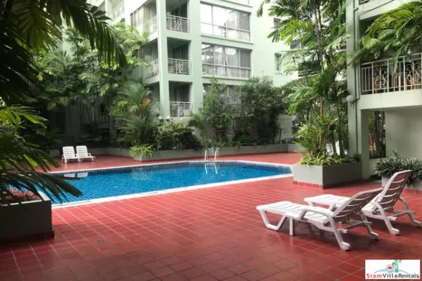 Raintree Villa - Sukhumvit 53'deki Bu İki Yatak Odasından Tropikal Yeşil Bahçe Manzaraları