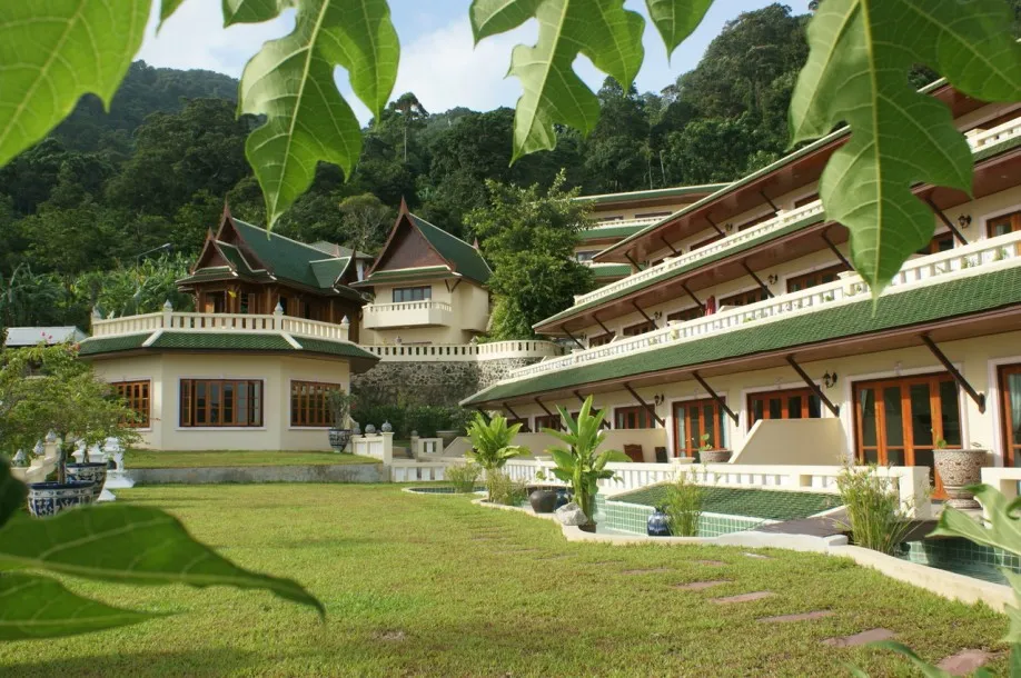 Prince Edward Resort - Studio Meerblick in einem Hangresort & Residenz zur Miete in Patong Bay