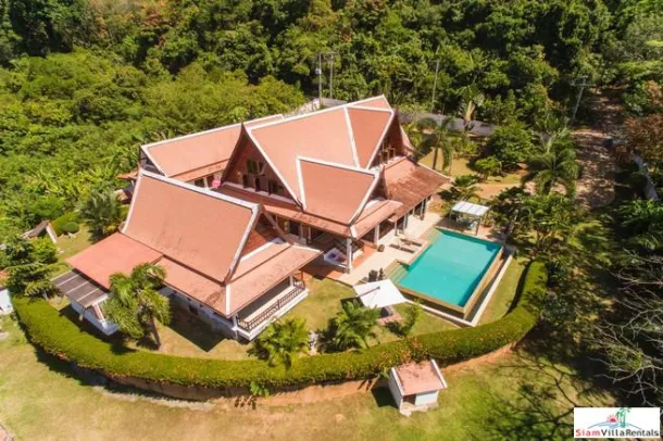 Baan Yamu - Wunderschönes Thai-Stil Haus mit Fünf Schlafzimmern auf einem Ruhigen Yamu Anwesen