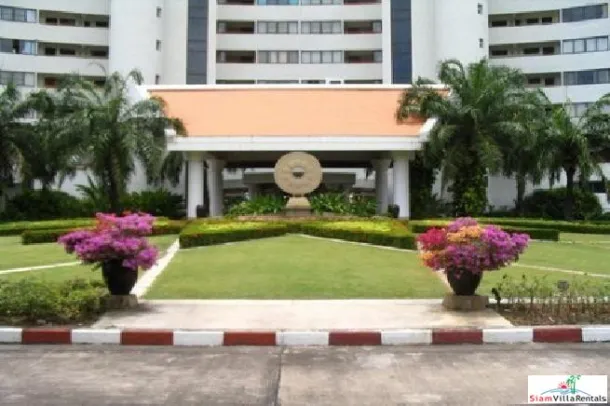 Große, schöne 3-Schlafzimmer-Wohnung zur Miete in ruhiger Lage - Na Jomtien