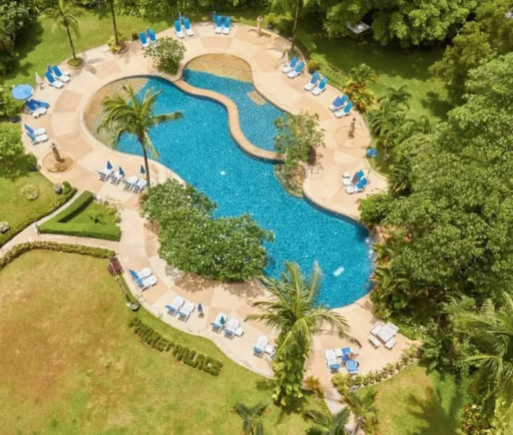 Patong'da Kiralık Geniş 65 M² Tek Yatak Odalı Daire + Çekyat, Hızlı WIFI, Havuz ve Spor Salonu