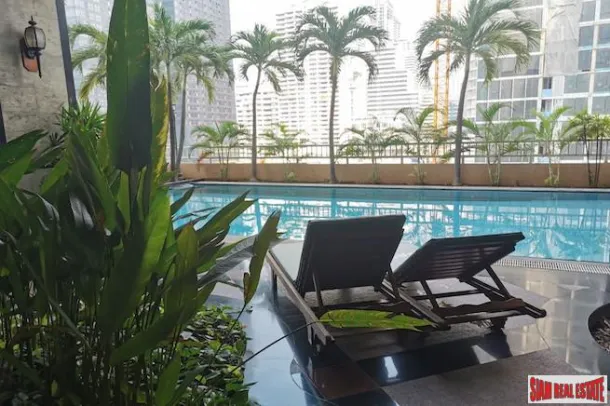 Las Colinas - Élégant et spacieux condo de deux chambres à louer à Asoke