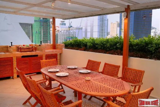Heritage Condominium - Beeindruckendes 2-Penthouse zu vermieten mit Büro und großem privatem Dachgarten, nur 100 Meter von BTS Nana in der Sukhumvit Soi 8 entfernt