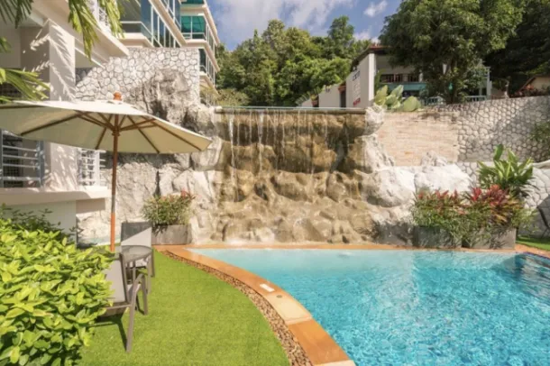 Karon View - Spazioso Condominio con Due Camere da Letto in Affitto Vicino a Karon