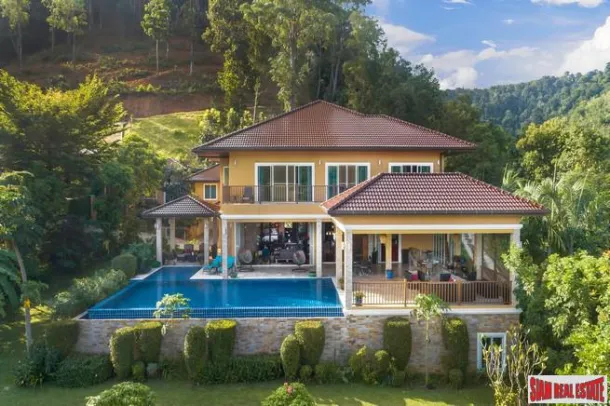 Bella e Spaziosa Casa in Collina con Piscina Affacciata sul Loch Palm Golf Course in Affitto