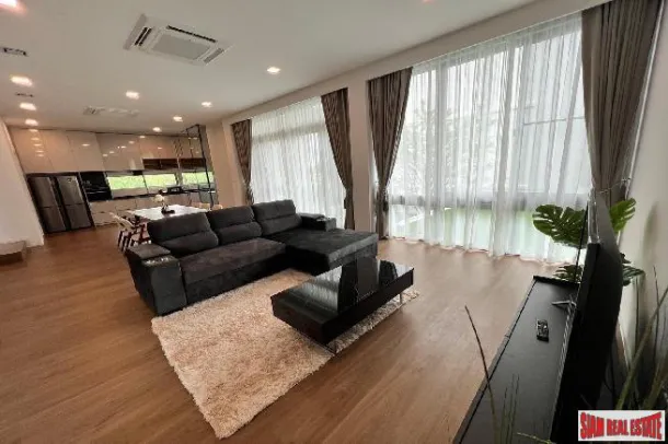 Vive Rama 9 - Bangkok'ta Kiralık Muhteşem 4 Yatak Odalı Ev