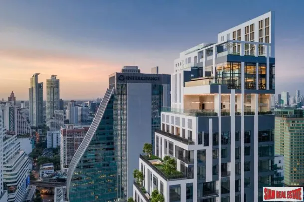 MUNIQ Sukhumvit 23 - 2-Schlafzimmer-Einheit im 15. Stock dieses luxuriösen, neu fertiggestellten Hochhaus-Kondominiums in exzellenter Lage in Sukhumvit 23, Asoke - Haustierfreundlich!