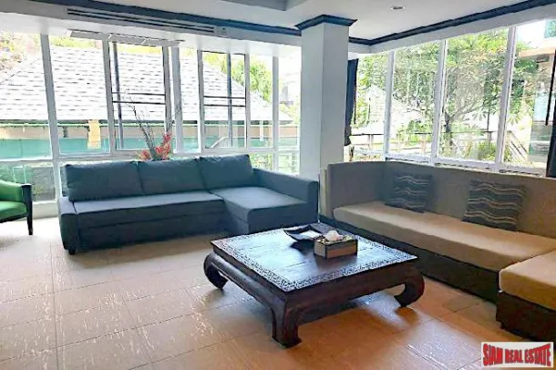 Karon View - Condominio Spazioso con Due Camere da Letto Completamente Attrezzato in Affitto