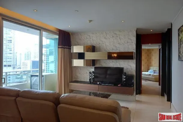 The Infinity Condominium - 2 Quartos e 2 Banheiros para Alugar na Área de Silom em Bangkok