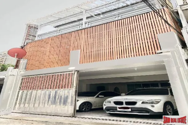 Linda Casa de 3 Andares em Phrom Phong - 4 Quartos e 6 Banheiros para Alugar na Área de Phrom Phong, Bangkok