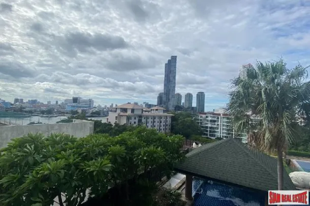 Condomínios Baan Sathorn Chao Phraya - Moderno Apartamento de 2 Quartos e 2 Banheiros para Alugar na Área de Krung Thonburi, Bangkok