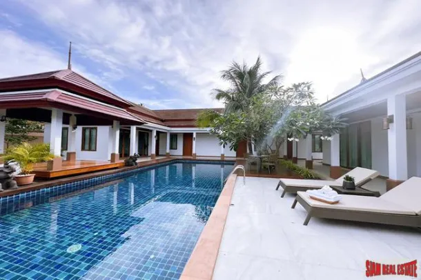 Moderne Geräumige Vier-Schlafzimmer-Poolvilla zur Miete in Cape Panwa