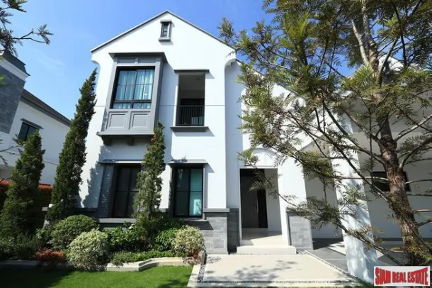 Nantawan Rama 9 - 310 m² et 4 Chambres + 1 bureau, New Krungthepkretha