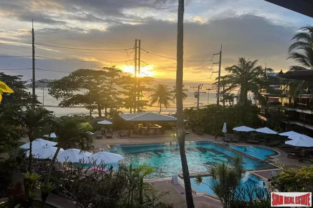 Exquisito Condomínio de 2 Quartos e 2 Banheiros à Beira-Mar para Alugar em Kalim, Phuket