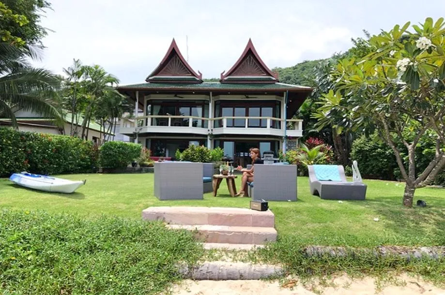 Strandnahe Villa im balinesischen Stil mit 4 Schlafzimmern und 4 Bädern zur Langzeitmiete direkt am Ao Yon Beach