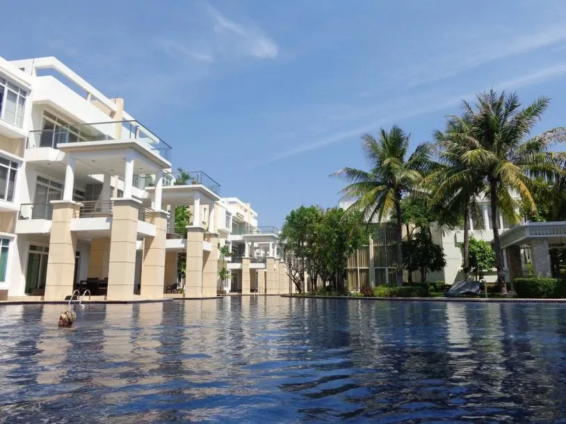 Beau condo de 2 chambres en bord de mer avec accès piscine à louer à Hua Hin