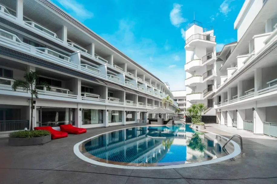 Helles 47 m² Studio-Apartment zur Miete in Patong. Nur 5 Gehminuten vom Patong Beach entfernt