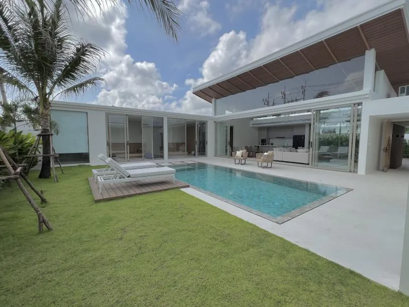 Modern 4-Bedroom Luxury Villa with Pool - Thalang