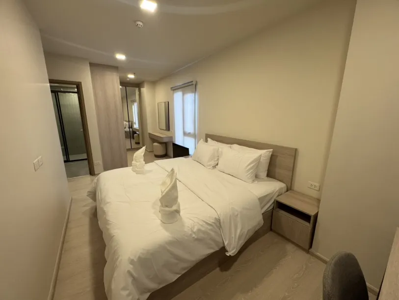 Flo By Sansiri - Apartamento T2 para alugar em Bangkok. Vista para o Rio Chao Phraya e Perto de Iconsiam.