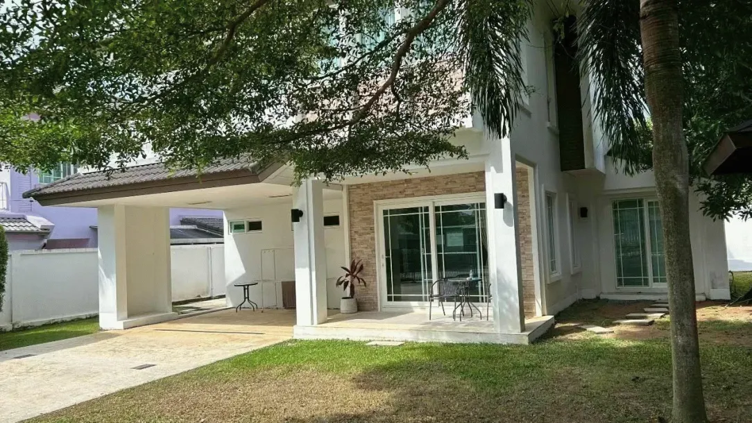 Geräumiges 3-Schlafzimmer-Haus zu vermieten in Land & House Hillside, Chalong