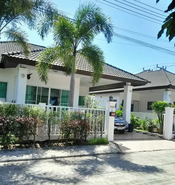 Linda Casa de 3 Quartos para Alugar - Apenas 3 km de Robinson Thalang - Aceita Animais de Estimação