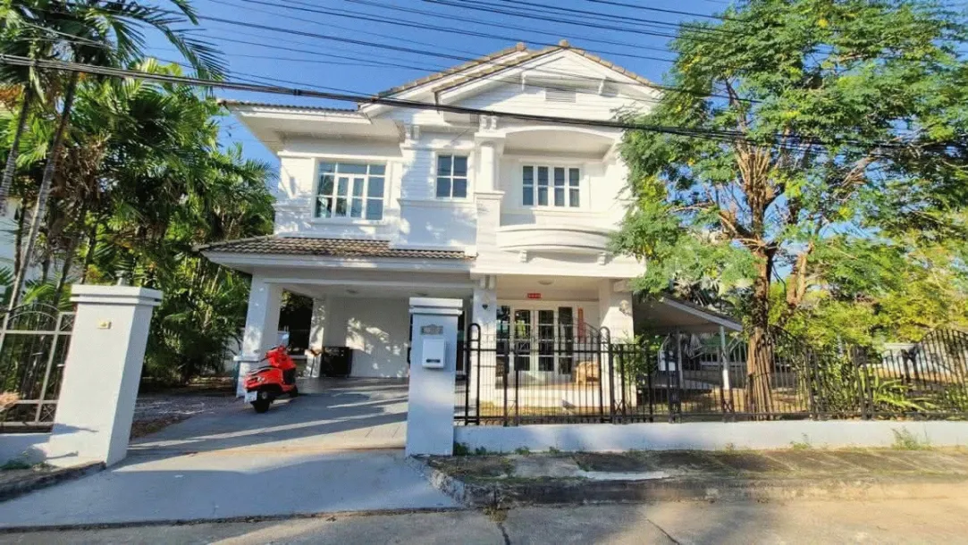 Casa con 3 camere da letto e grande appezzamento di terreno in affitto a Land & House Chalong, Phuket