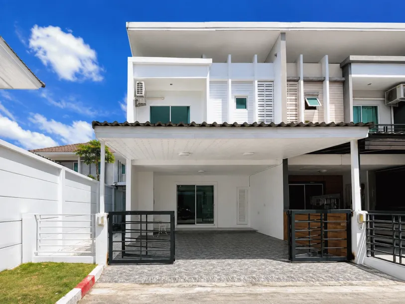 Villetta a Schiera Angolare 3 camere da letto 2 bagni in Affitto - Habitown Koh Kaew, Phuket