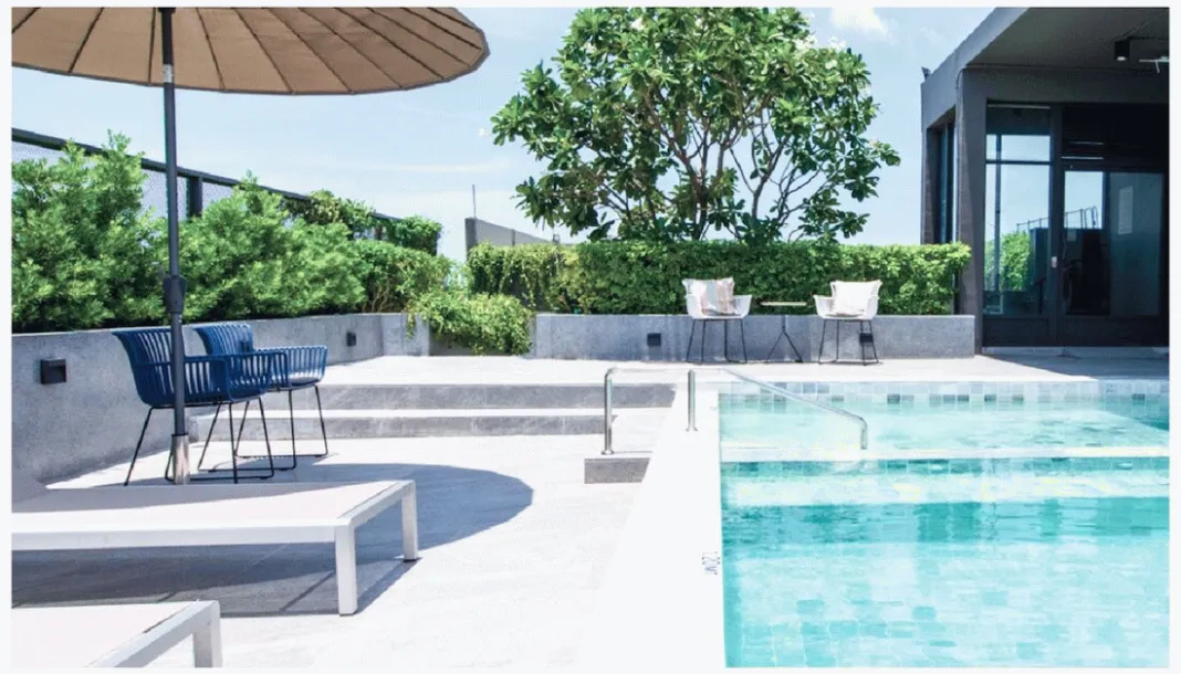 Apartamento de Serviço - Espaçoso Apartamento Moderno de Dois Quartos para Alugar com Vistas da Cidade em Bangna, Bangkok.