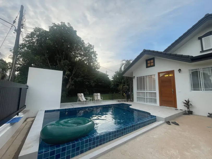 Land & Houses Park Chalong - Casa Familiare Moderna con 3 Camere da Letto e Piscina Privata in Affitto a Chalong