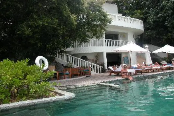 Andaman Cove - Rawai'de Deniz Manzaralı, Ortak Tesislerden Yararlanabileceğiniz Modern 3 Yatak Odalı Satılık Daire