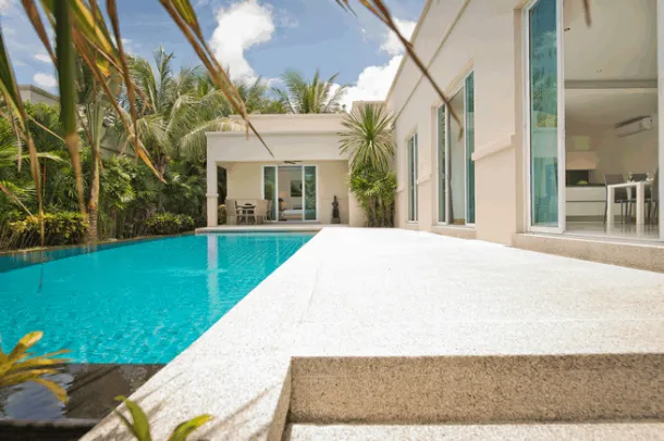 Großes modernes Haus mit 3 Schlafzimmern und 3 Bädern in gehobener Lage - East Pattaya