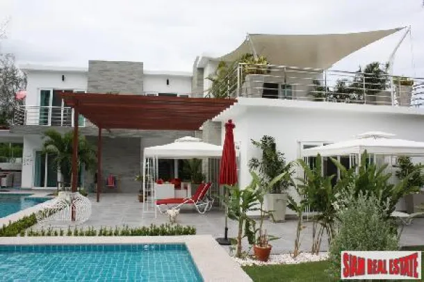 Modernes Fünf-Schlafzimmer-Haus mit privatem Pool und großem Garten zu verkaufen