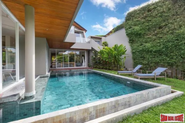 Layan'da Satılık Lüks Dört Yatak Odalı Modern Havuzlu Villa