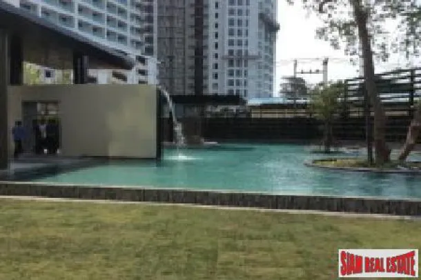Fabulous 2-Bedroom Beachfront Condo in Upmarket Estate