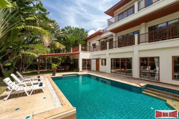 Espaciosa villa con piscina de 5 dormitorios en venta cerca de Surin Beach - 28 millones de THB