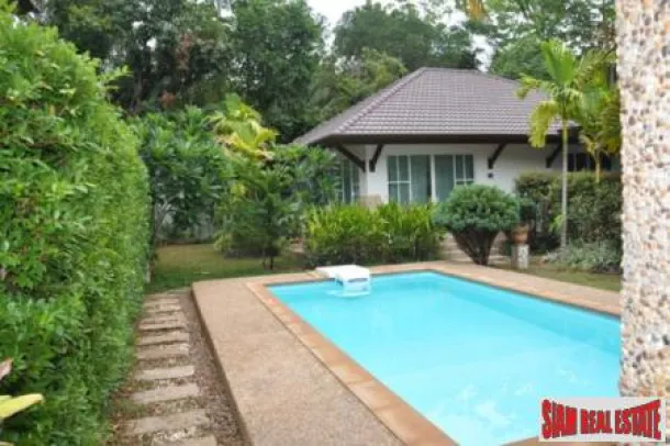 Tropikal Koh Lanta'da Bir Yüzme Havuzlu İki Villa