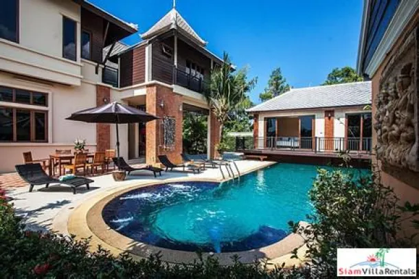 Beverly Thai House Pool Villa - Luxurious 5 Bedrooms Pool Villa for Sale in Pattaya