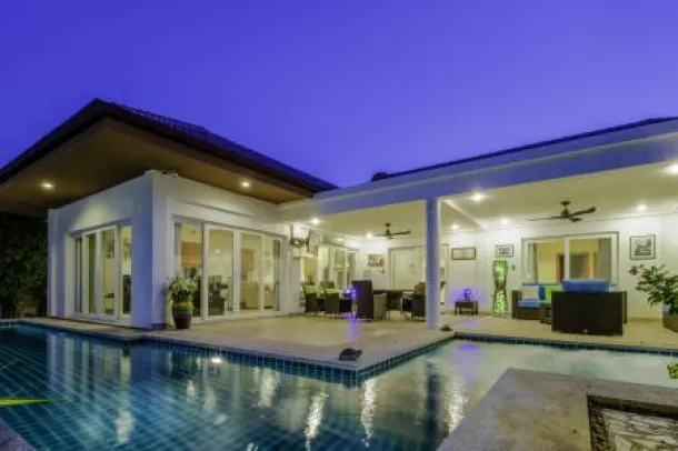 ORCHID PALM HOMES 6 : Villa bien présentée avec piscine et 3 chambres