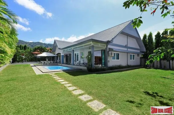 Kamala'da Geniş Odalı ve Büyük Bahçeli Özel Beş Yatak Odalı Havuzlu Villa Satılık