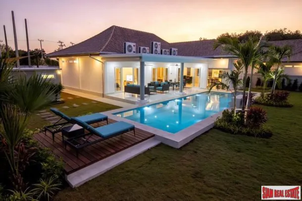 Nouvelle maison de trois chambres avec piscine privée et grands jardins à vendre à Hua Hin